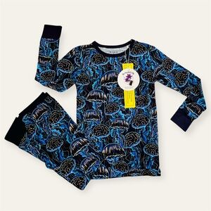 NWT The Twisted Lily Bamboo Pj Set